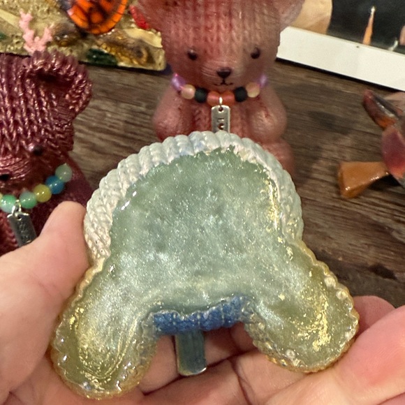 Unique Resin , Charming “Knit Teddy Bear” with Inspire necklace - Picture 6 of 15